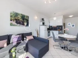 Apartments Tafra - One Bedroom Apartment