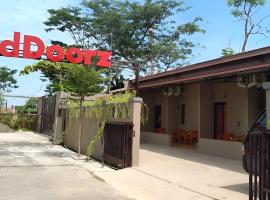RedDoorz Syariah near Exit Tol Pemalang Comal 2, hotel v destinaci Comal