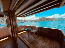 Boat With Shared Trip
