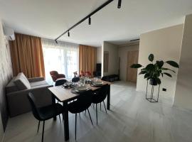 SOLAPART Luxury Apartments Self Check-in air-conditioned, hotel em Oświecim