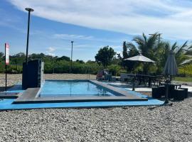 Homestay Armandz 3 bedrooms house，位于马日丹那的酒店