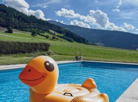 KreativhausTirol, hotel v destinaci Weerberg