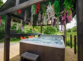 Oakwood Lodges with Hot tubs York