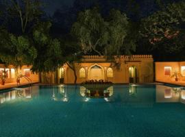 Diggi Palace - A City Center Hidden Heritage Gem, huisdiervriendelijk hotel in Jaipur