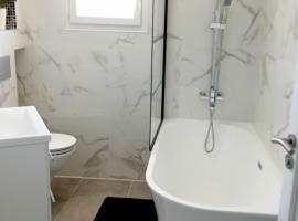 Chez Jacques, hotel v destinaci Port-la-Nouvelle