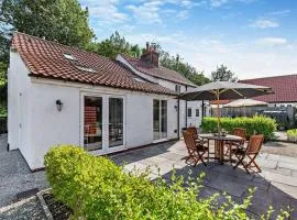 2 Bed in Bridlington 13mls E 93140
