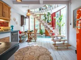 Boheme House with Bathtub & Terrace