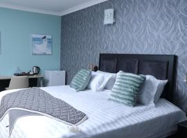 Beemoka Bed & Breakfast, hotel con tinas de hidromasaje en Tlokweng