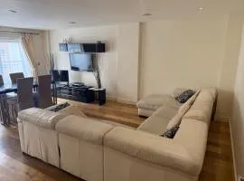 Two Bedroom penthouse apartment in Colindale