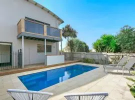 Coastal Escape on Highlander