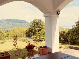 D&eacute;lib&aacute;b Vend&eacute;gh&aacute;z