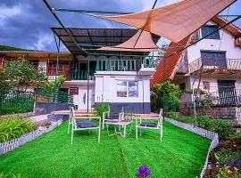 Odisea House