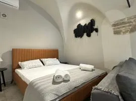 Arch Residence, studio 2, Emporios