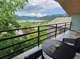 Ananuri Veranda-guest house