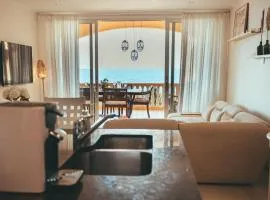 Beach House The Strand