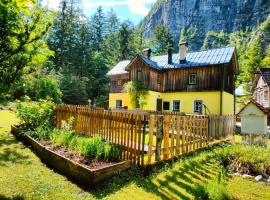 Haus Waldbach、ハルシュタットのホテル