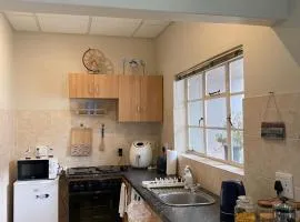 Salt & Cellar - Paarl - Self Catering Apartment