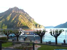 Iseo Lake - Rooms & Apartments, holiday rental in Castro