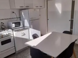 Depto Centrico en Planta Alta