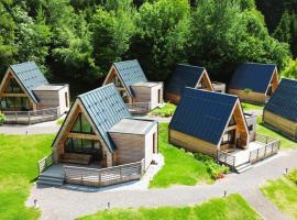 Mountains & Lakes - Chaletdorf & Appartements, vila v destinaci Villach