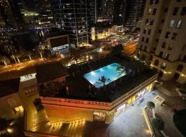 Marina View Luxury Retreat Modern Apartment JBR Dubai