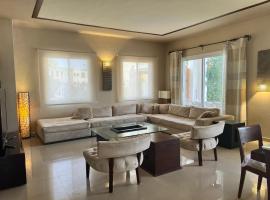 Luxury Beach Villa With Private Pool, villa in Sharm-el-Sheikh