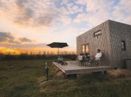 La Tiny House de l'Ouchette, Hotel in Brégy