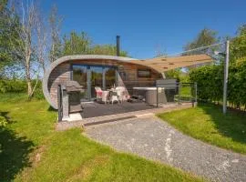 Wandales Luxury Pod with Hot Tub at Fell View Park Kirkby Lonsdale