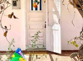 Idyllic, Charming Quinta das Laranjeiras โรงแรมในอัลกาแซร์โดซัล