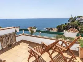 Apartment Cala Salionc by Interhome