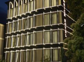 Rich Hotel, hotel Pogradecben