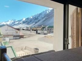 Penitentes ruta 7, ski resort in Las Cuevas