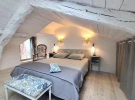Aux anciens remparts