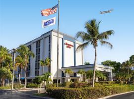 Hampton Inn Miami-Airport West、マイアミのホテル
