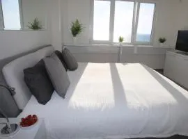 White Residence Luxury Apartments