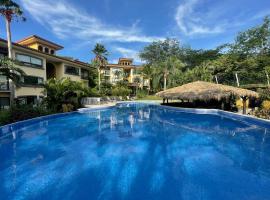 The Oaks Tamarindo Pool Front Condominiums fast wifi