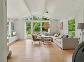 Holiday Home Sylvana - from the sea by Interhome