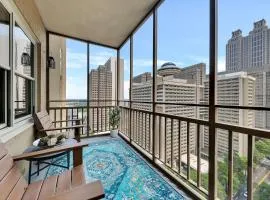 High-rise 1BR condo w balcony