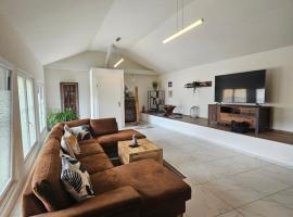 Relax Loft Zeiningen, hotel a Zeiningen