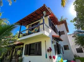 Suite pé na areia - trilha e praia