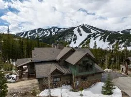 Dreamcatcher a spacious Five bedroom home in Winter Park Colorado
