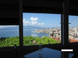 Guest House and Tavern Leo, hotel v destinaci Sarandë