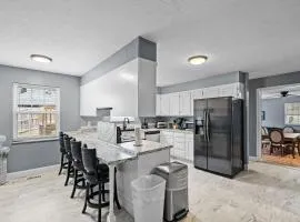 Rocky Top Retreat by Venture Smoky Mountains