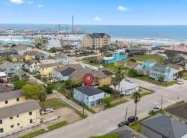 Welcome to your dream coastal getaway