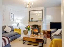 5 Bed in Bakewell 76635
