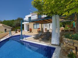 Villa Infinite Blu, hotel in Paphos