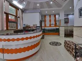 PG Hotel By Family stay