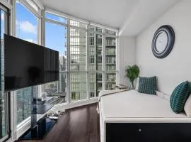 Modern Apartment Downtown Toronto