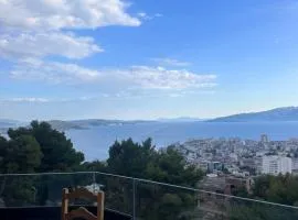 Gold Sea View Apartment