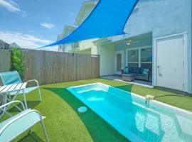 Peaceful Paradise Private Pool Balcony Views 5 Mins to Whitecap Beach